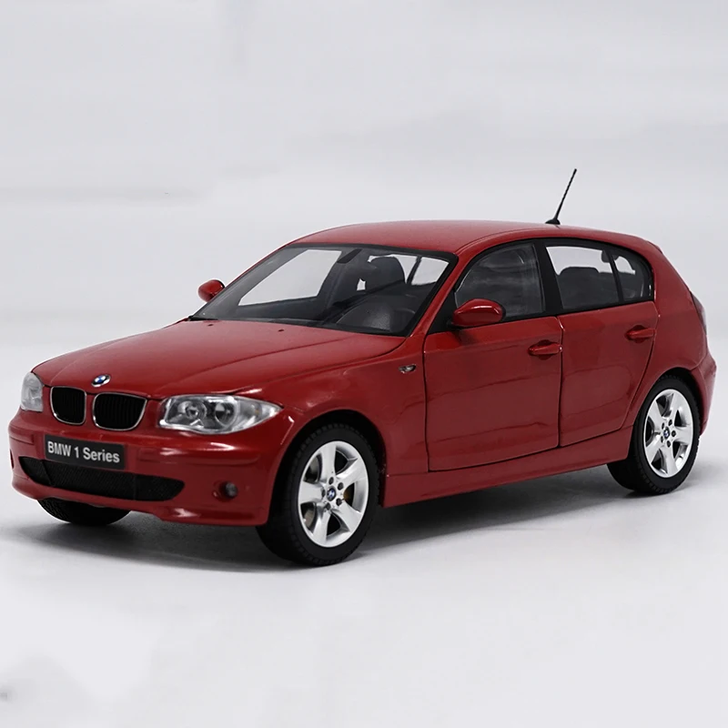 1:18 Scale Alloy Pull Back Toy Vehicles BWM 120i Series Car Model Of Children's Toy Cars Original Authorized Authentic Kids Toys 1:18 Scale Alloy Pull Back Toy Vehicles BWM 120i Series Car Model Of Children's Toy Cars Original Authorized Authentic Kids Toys