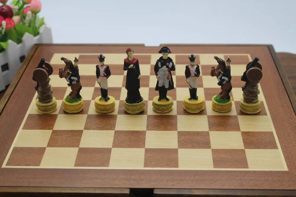 Высокое качество французского Наполеон серии figues шахматы смолы персонажи кукла шахматы классический мультфильм шахматы хороший подарок