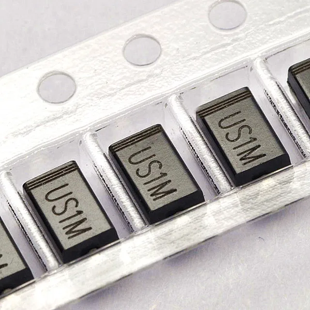 Предохранитель smd 1a