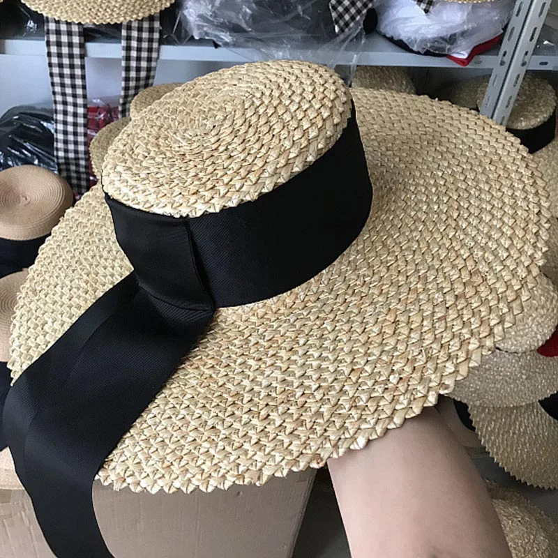 FGHGF النساء شقة أعلى القمح القش قبعة الشريط الشمس القبعات 12 سنتيمتر واسعة حافة فيدورا الطاقية قبعة الصيف شاطئ كاب سيدة كنتاكي ديربي قبعة