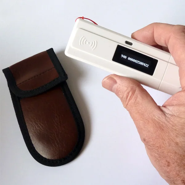 Lecteur de micropuce RT10 RFID pour chien, chat, cheval, puce d