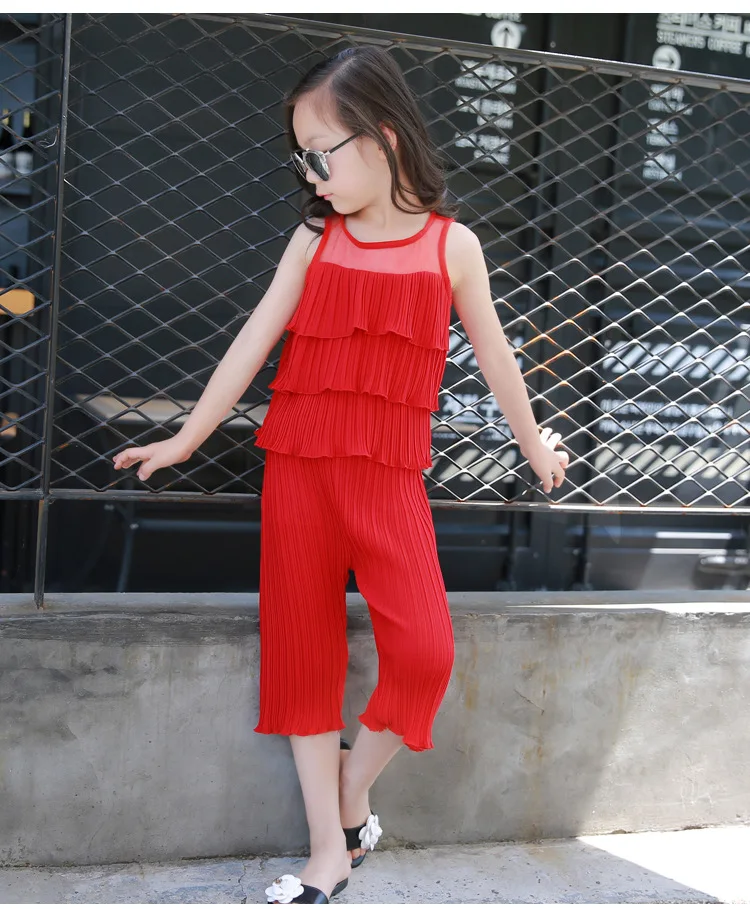 Детские летние комплекты шифоновый многослойный жилет для маленьких девочек плиссированные топы+ свободные штаны комплект одежды из 2 предметов летний комплект одежды для девочек - Цвет: red