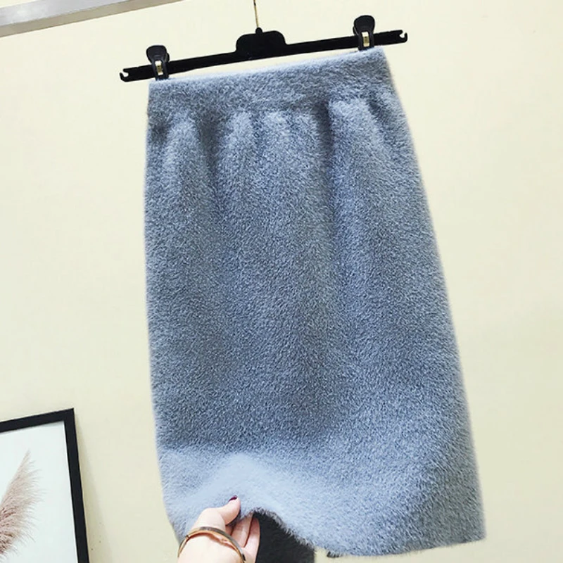 Winter Rabbit Hair Warm Solid Mid Pencil Skirts Cashmere Blend Elastic Waist Hip Package Knee Length Knitted Skirts - Цвет: grayish blue