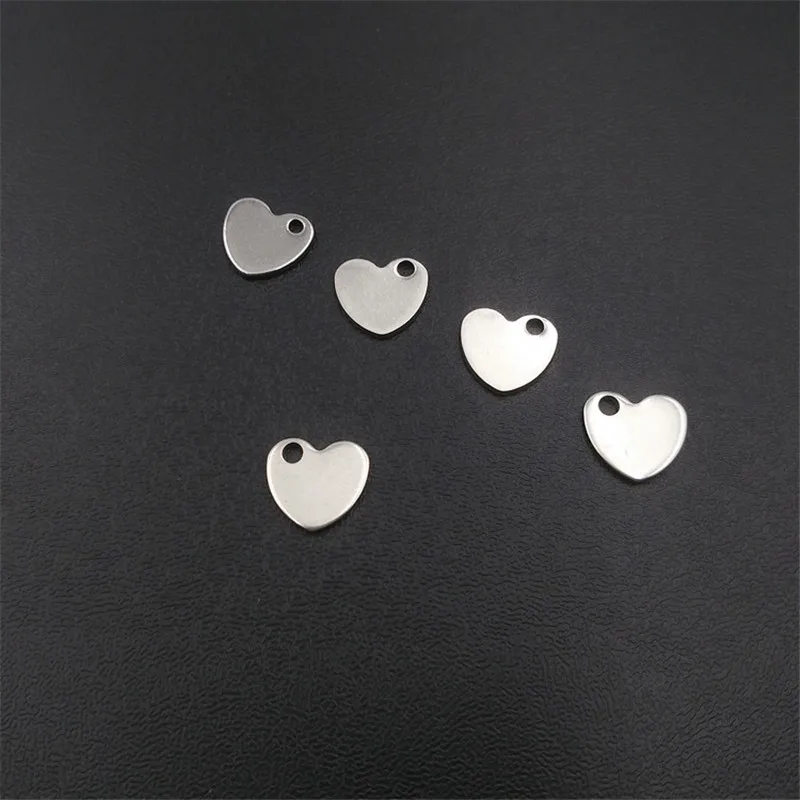 100pcs 10*9*1mm Stainless Steel Pendant Heart-shaped Pendant LOGO Tag DIY Tail Pendant Jewelry Findings