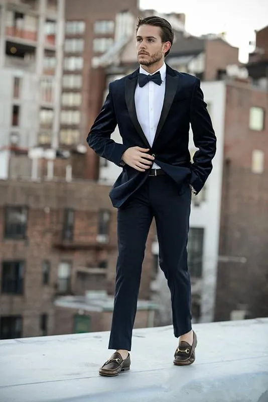 

Two Pieces Dark Navy Wedding Tuxedos Slim Fit Peaked Lapel Mens Prom Suit Cheap One Button Groomsmen Suits(Jacket+Pants)