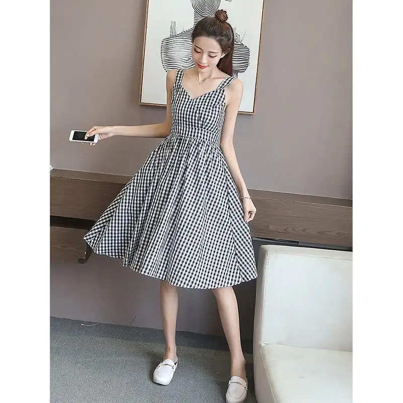 

Yfashion Women Summer Simple Plaid V-neck Sling Dress