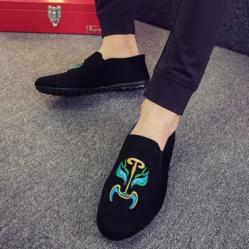 

Autumn New Unique Chinese Style Convenient Slip-on Anti-skid Driving Casual Shoes Men's Shoes Breathable & Comfortable Shoe Male
