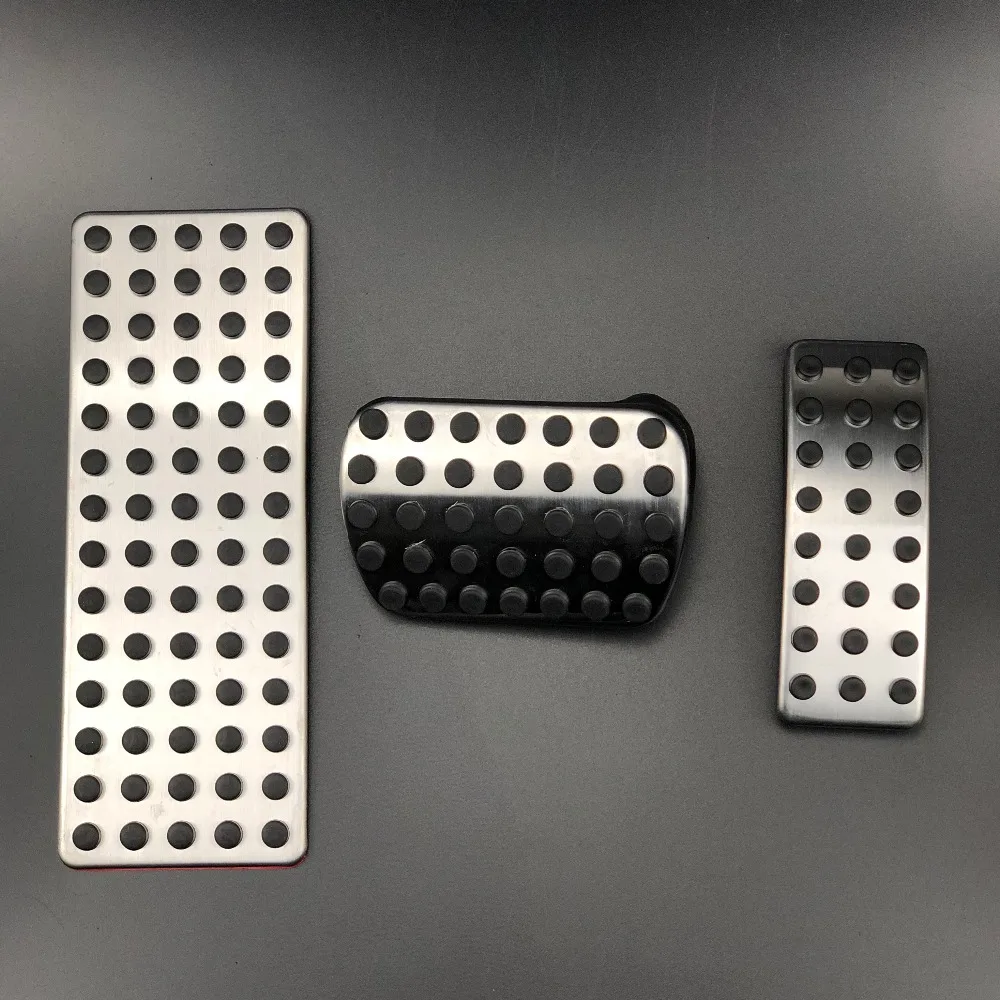 A (9)