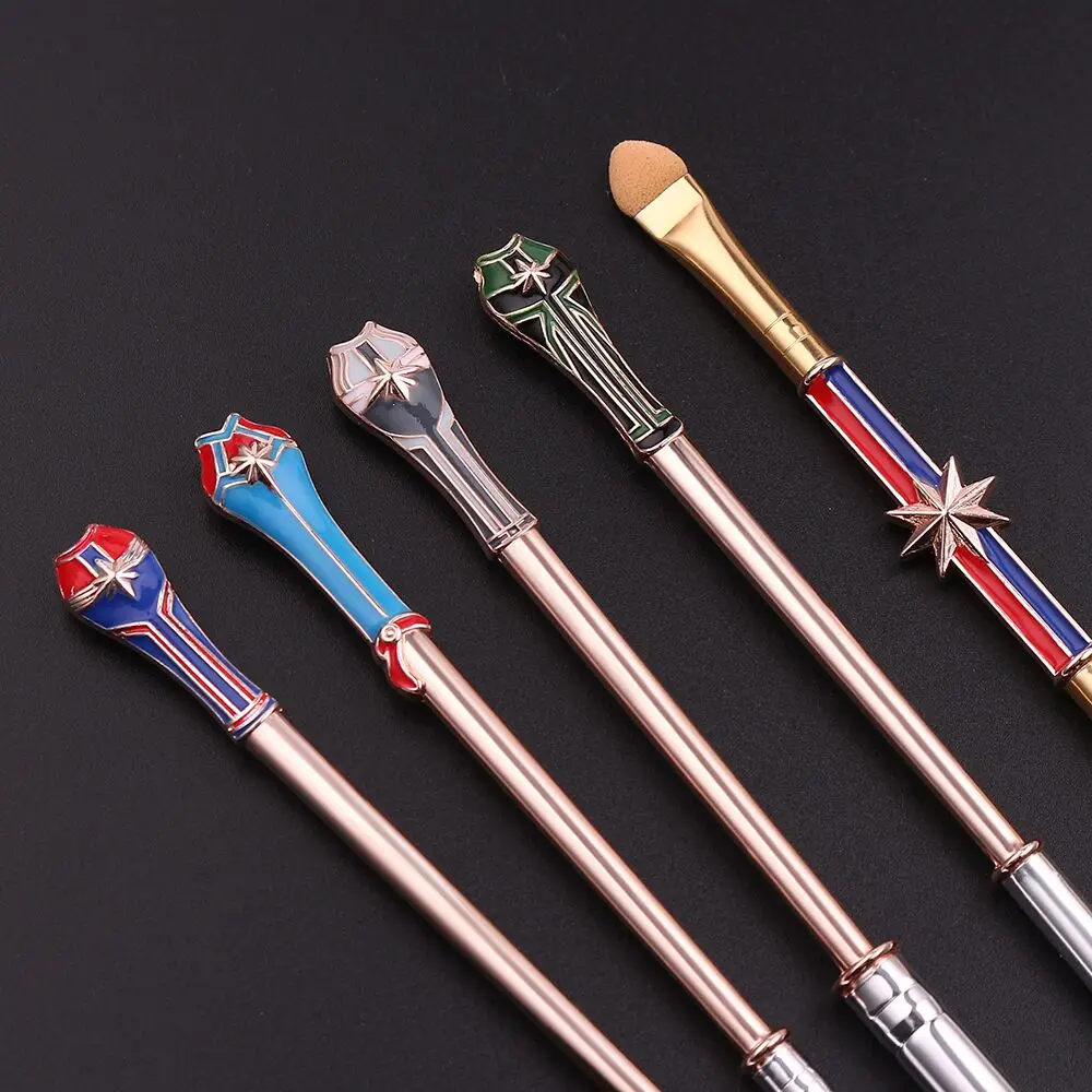 

New 5 Pieces Captain Marvel The Avengers Carol Cosplay Maquillage Brush For Women Girls
