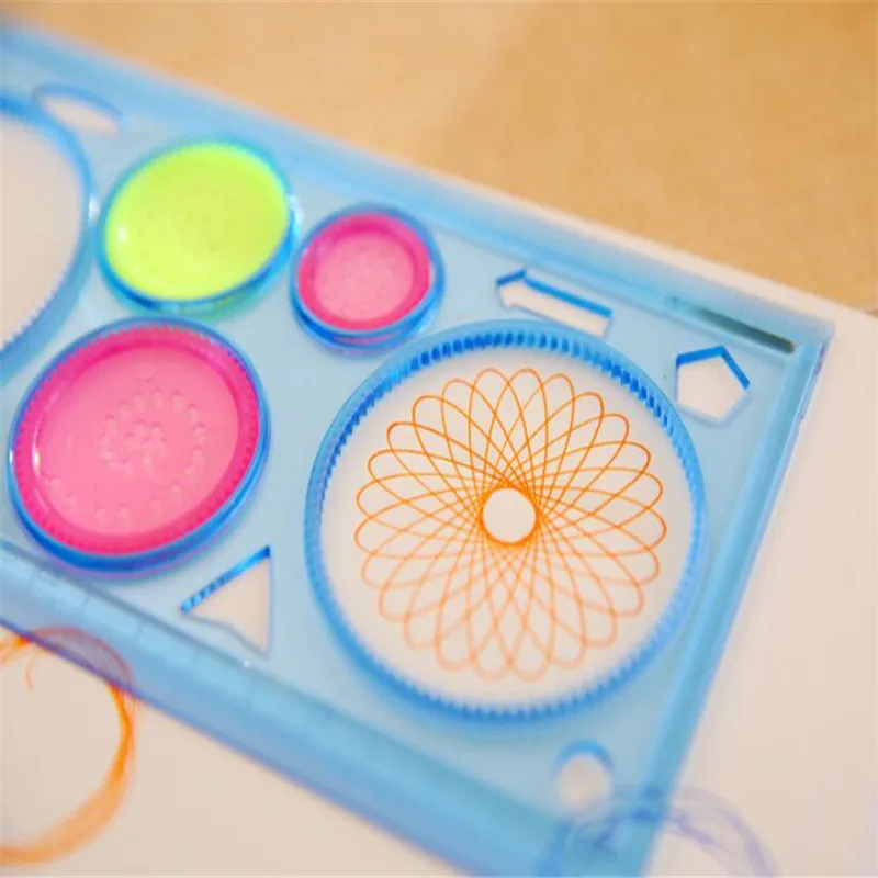 

1 pcs Shaped Plastic Ruler Painting Drawing Template Oval Geometric Template Curve Pattern Ruler Stationery Office Supplies