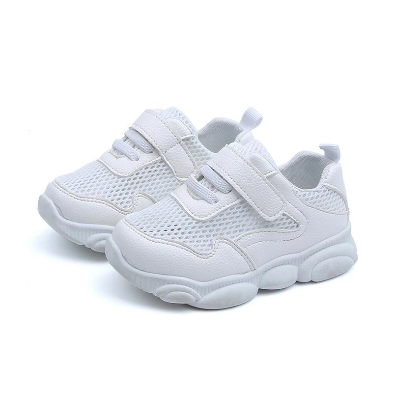 kids white gym shoes