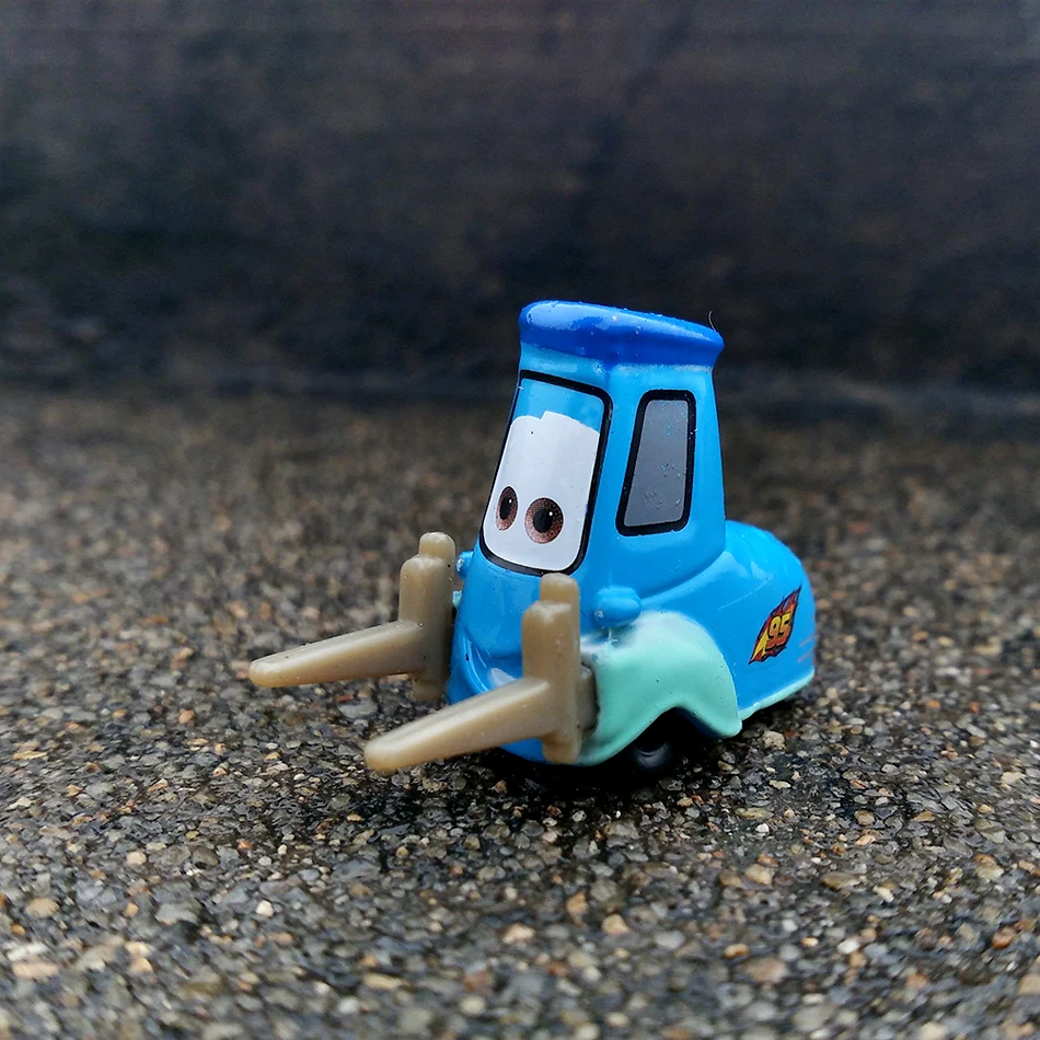 Disney Pixar Cars 3 20 стильные игрушки для детей Молния Маккуин высококачественные