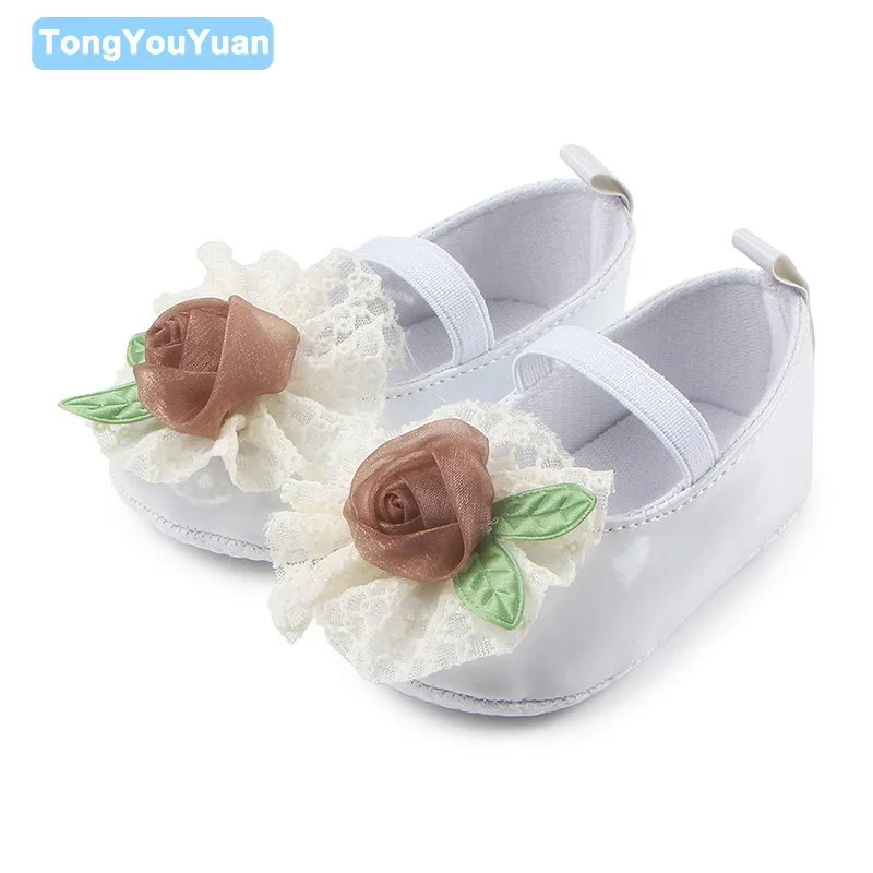 New Arrival Beautiful Flower Design Anti Slip Fancy Leather Baby Dress