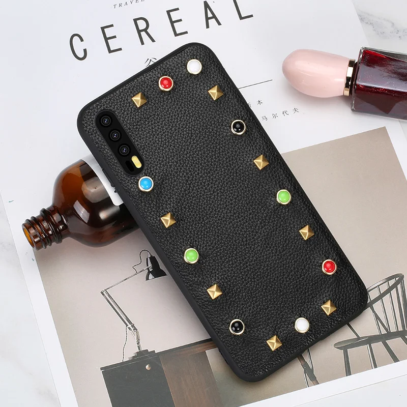 

Litchi pattern mobile phone case for Huawei P20 rivet style all-inclusive mobile phone case mobile phone protection case2