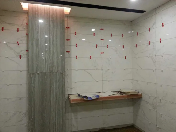 400pcs Tile Leveling System 300 Clips With 100 Wedges Plastic Spacers Tiling Tool Plastic1.5mm Gap Prevent displacement  (5)