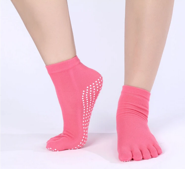 1 пара, женские носки с пальцами для йоги, для спортзала, танцев, спорта, упражнений, пять пальцев, Нескользящие, массажные, для фитнеса, в горошек, теплые, WYQ - Цвет: rose red