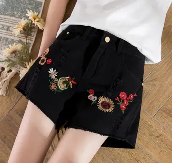 

Plus Size Denim Shorts Women's New Loose Thin A-Line Black Embroidered Shorts