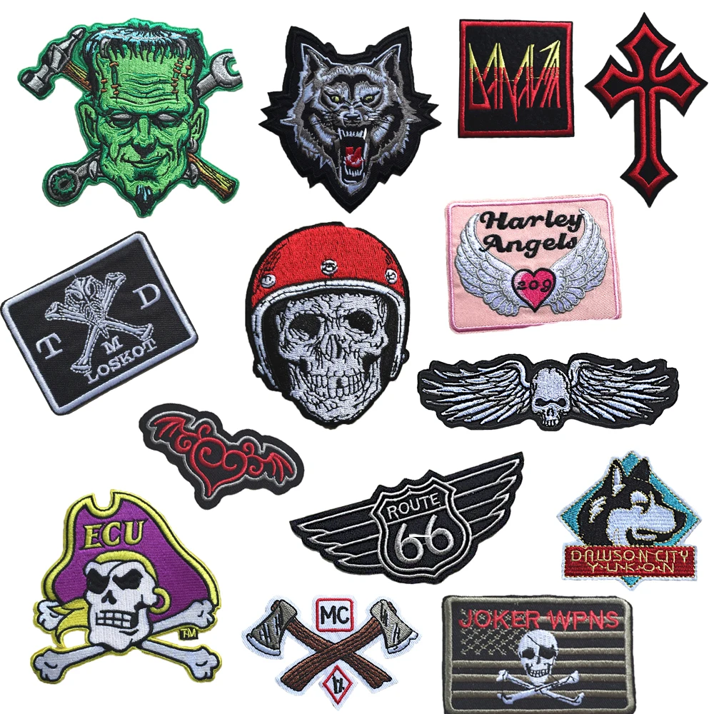 

1 PC Skull Stripes on Clothes Embroidered Parches Bordados Patches for Clothing Iron Patch Stickers for Clothes Badges