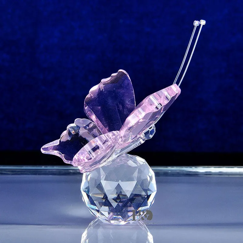 гусевский хрусталь фигурки. хрустальная статуэтка бизона. хрустальные фигурки. хрустальные фигурки. хрустальный конь гусь хрустальный.