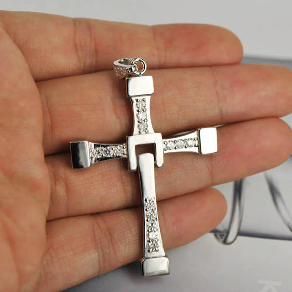 Настоящее 925 пробы серебряные ювелирные изделия Форсаж 8 Доминик Торетто Вин Дизель Мужчины Женщины крест кулон ожерелье гравировка