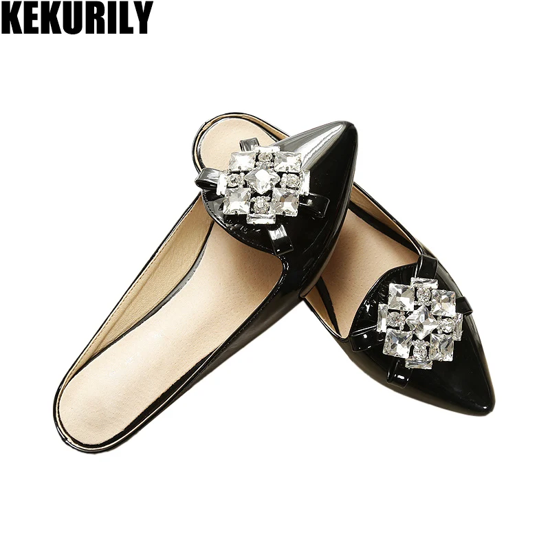 

Shoes Woman Rhinestone Mules Flats Slipper Pointed toe Slides Patent leather Sandals Big size 34-43 Black pink apricot purple