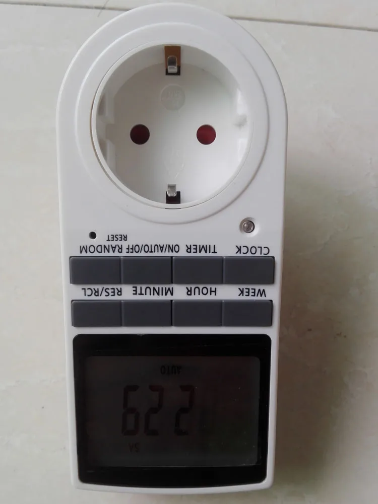 

New 12/24 Hours 7 Day Plug-in Programmable Digital Timer Switch Socket EU Plug