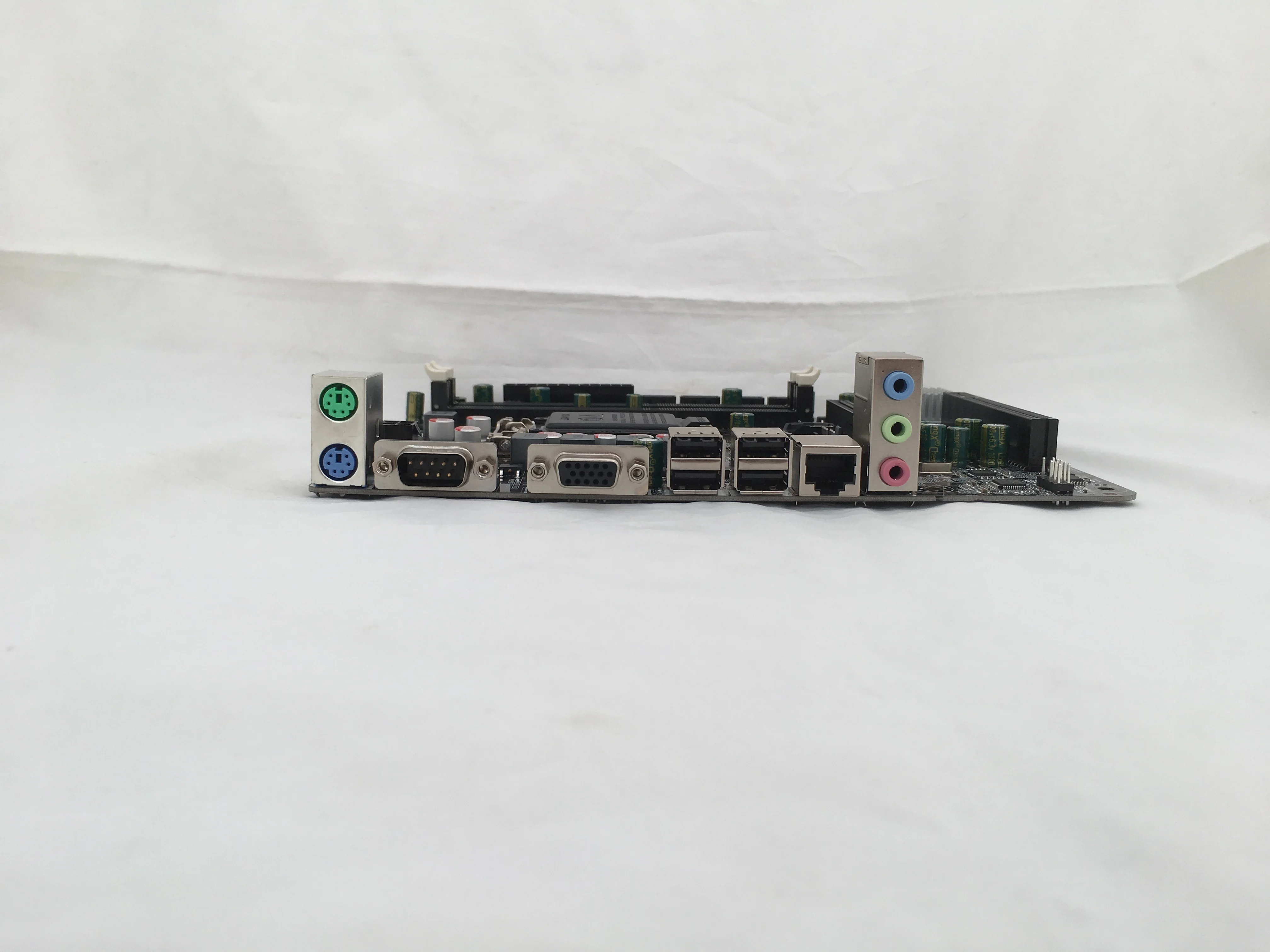 

JIAHUAYU H55A3 Motherboard For Intel LGA 1156 DDR3 1066/1333MHz PCI-E X16 SATA2.0 USB2.0 VGA M-ATX