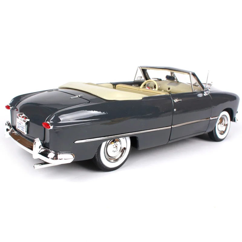 Maisto 1:18 винтажная модель автомобиля ford серого и синего цвета 270*100*85 мм коллекция