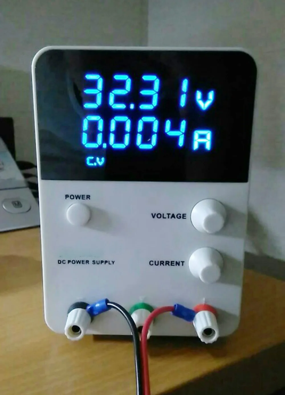 

30V 10A LED Display Adjustable Switching Regulator DC Power Supply Laptop Repair Rework 110v - 220v LAB DC Power Supply