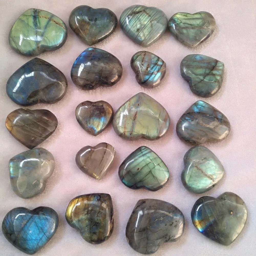 

20pcs Natural beautiful Labradorite carved heart to heal
