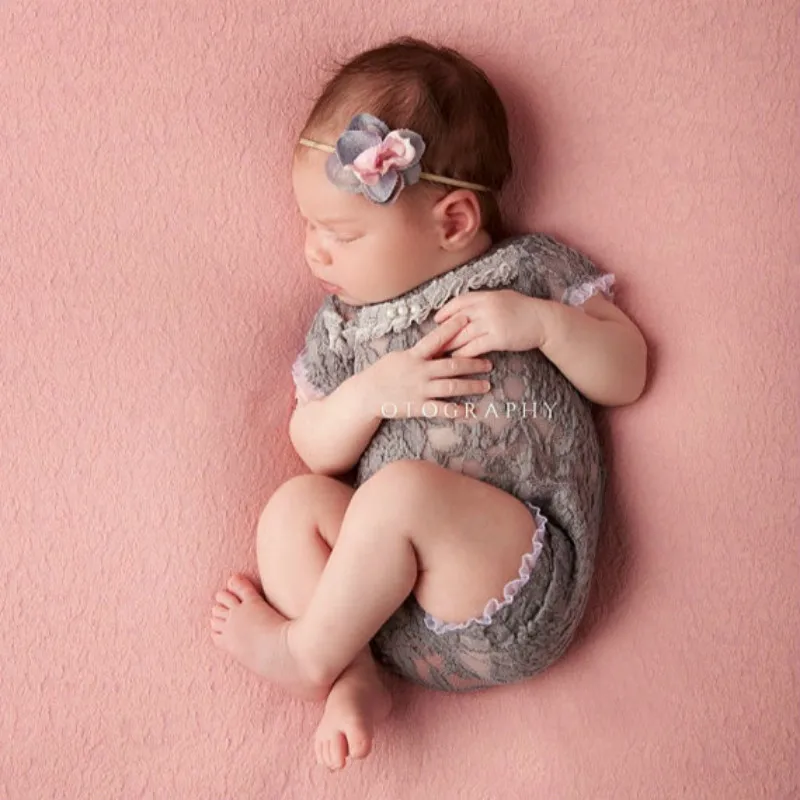 

Newborn Baby Lace Rompers Infant Short Sleeve Ruffle Romper Newborn Girls Photo Prop Rompers Vintage New born Romper Clothes