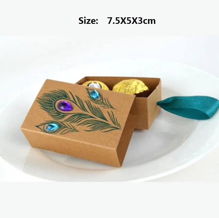 

5 PCS Drawer Type Chocolate Gift Boxes With Peacock Feathers Picture And Diamond Craft Paper Boxes With Ribbon Belt
