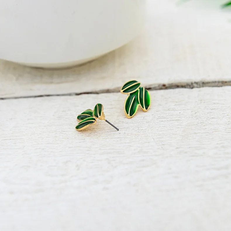 10529441979_892671496