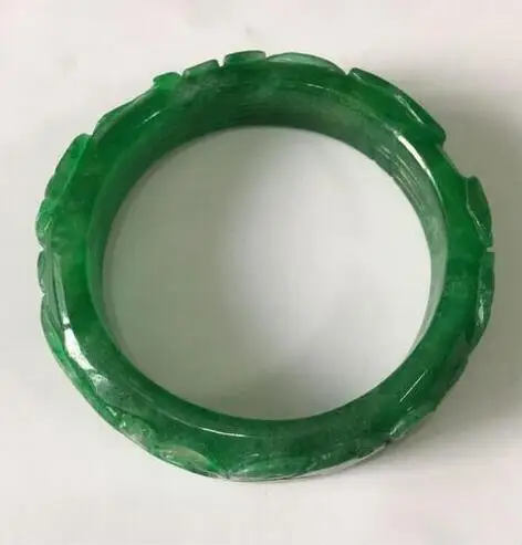 

Certified (Grade A) 100% Natural Jadeite JADE Bracelet Bangle (Certificate delivery)