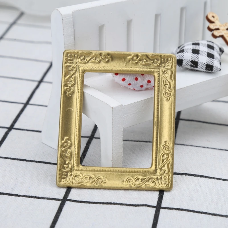 

OOTDTY Toys 1:12 Gold Frame Photo Frame Accessories for Furniture Miniature Mirror with Gold Frame