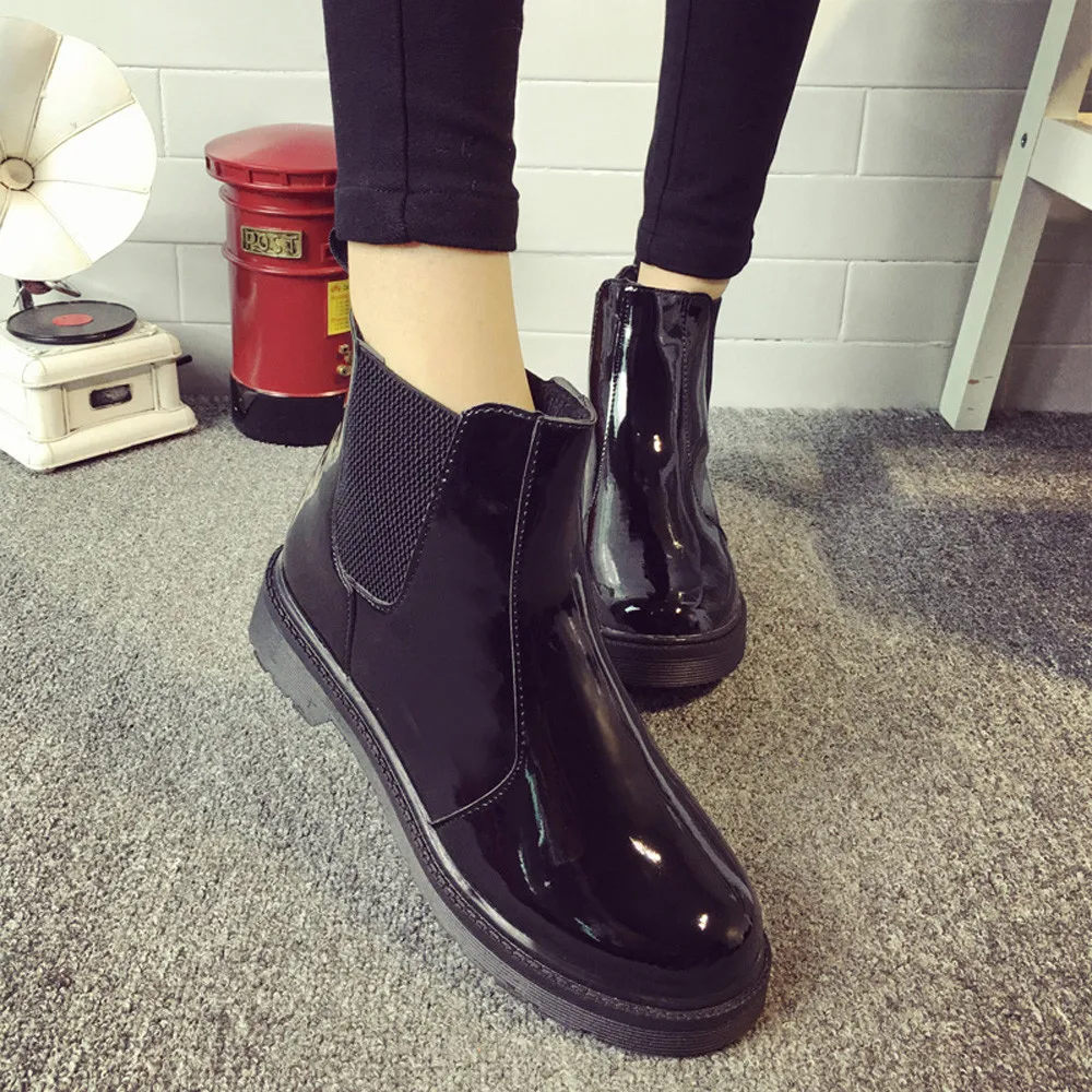 

2018 New Fashion Women Shoes Solid Anti Skidding Flat Galoshoes Ankle High Female Shoes Rain Boots sapato feminino