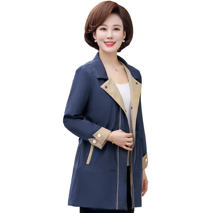 Весенняя женская короткая куртка Новая мода ветровка среднего возраста с капюшоном на молнии с карманом короткая верхняя одежда женский топ размера плюс 4XL - Цвет: Navy