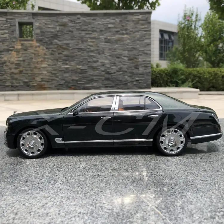 Diecast Car Model Almost Real Bentley Mulsanne 1:18+ SMALL GIFT