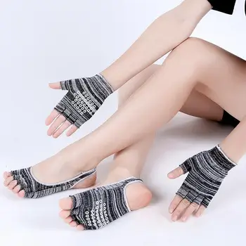 

mrwonder Ladies Yoga Socks + 1pair Glove Suit Sport Five Fingers Socks Yoga Wear