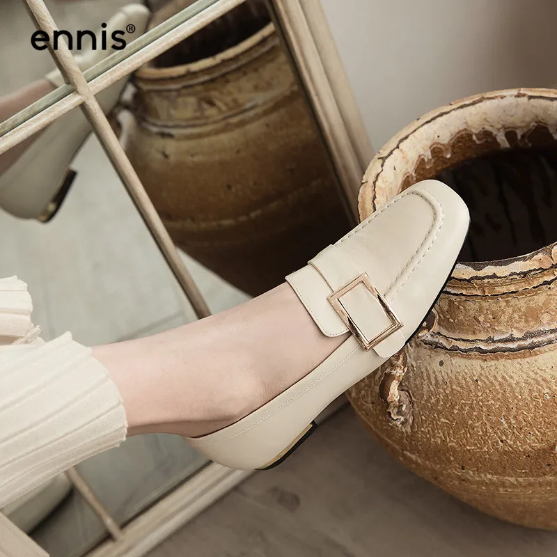 ENNIS/; модные лоферы на плоской подошве; водонепроницаемые мокасины из натуральной кожи; женская уличная Повседневная обувь; туфли на плоской подошве с квадратным носком и пряжкой; цвет белый, черный; C9109