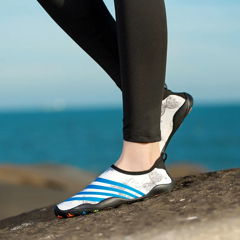 في الهواء الطلق الخوض الرجال النساء الصيف المنبع سباحة شبشب سريعة الجافة أكوا أحذية نهر صنادل شاطئ الأمواج جورب أحذية ماء في الهواء الطلق الخوض الرجال النساء الصيف المنبع سباحة شبشب سريعة الجافة أكوا أحذية نهر صنادل شاطئ الأمواج جورب أحذية ماء