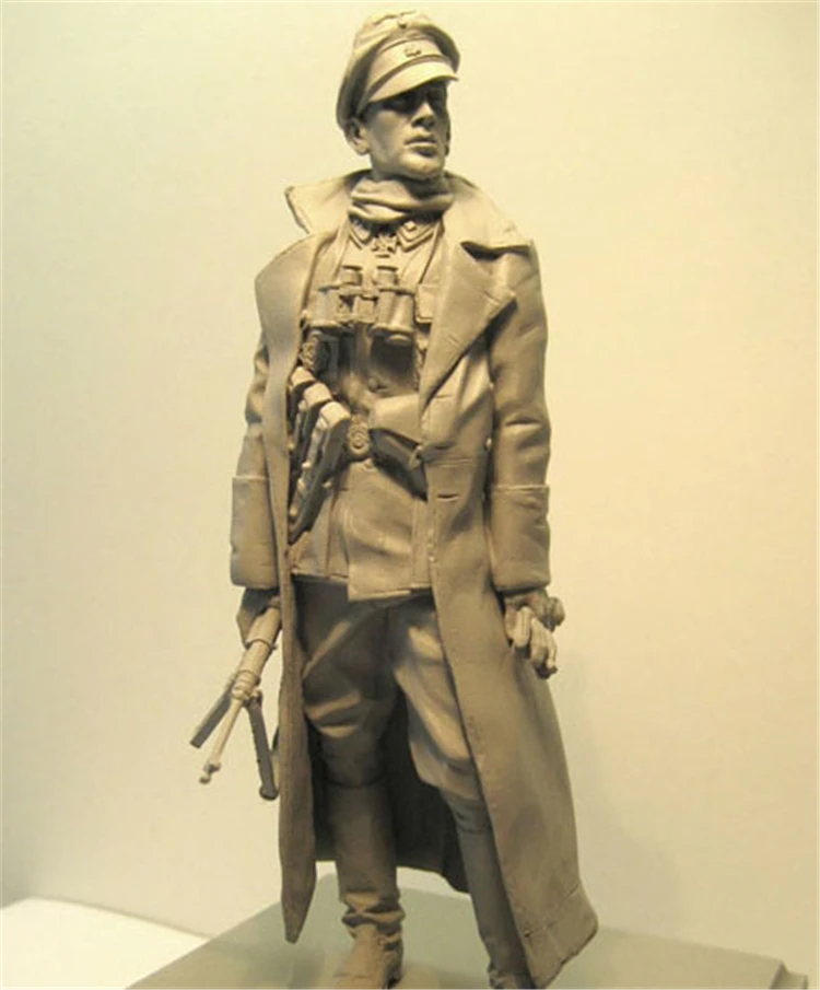 Buy 1/16 resin soldiers model kit Unpainted from