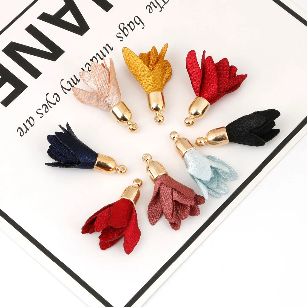 

Optional 8 Styles Mixed Color Charm Flower Tassel Hanging Accessories For Earring/Key Ring/Phone/Curtain/Grament Decoration