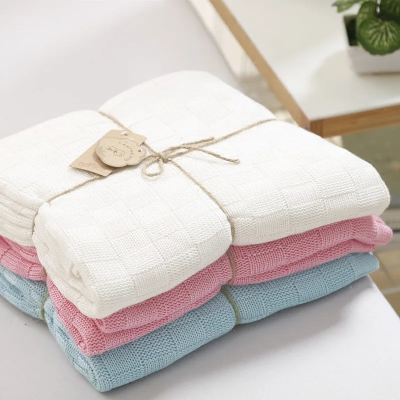Coral Pink Fleece Throws Blanket With Unicorn Design 120cm x 150cm NEW