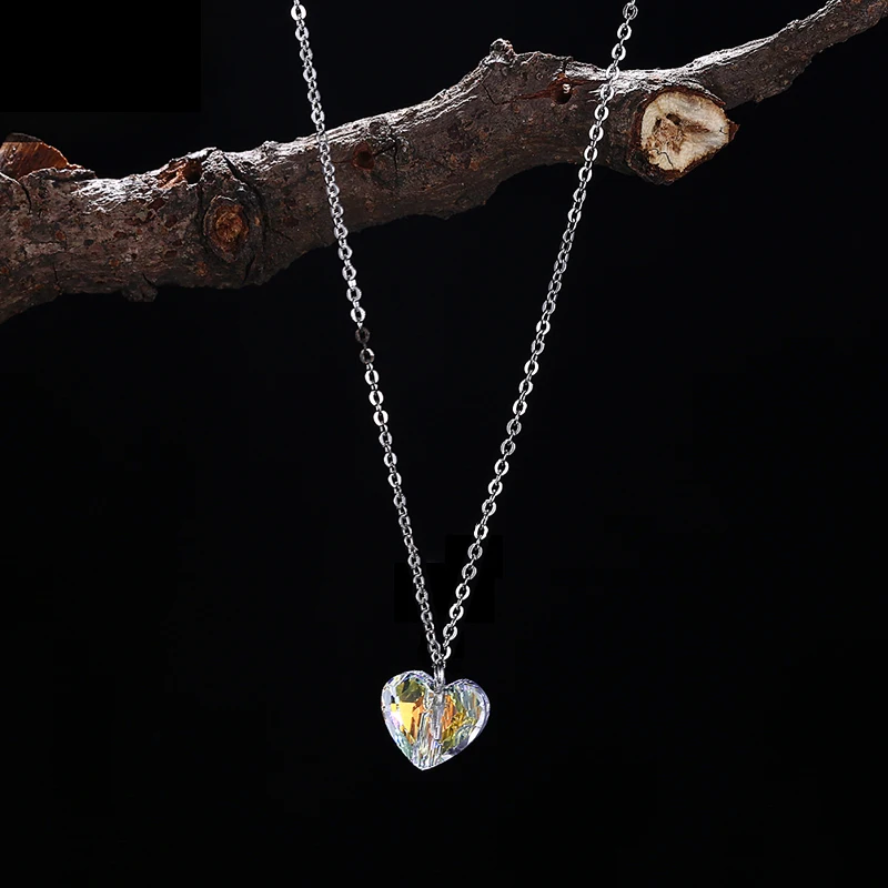 

Bulage Romantic Heart Bead Necklace Pendant Colorful Crystals From Swarovski For Women Wedding Jewelry Silver Color Chain Collar