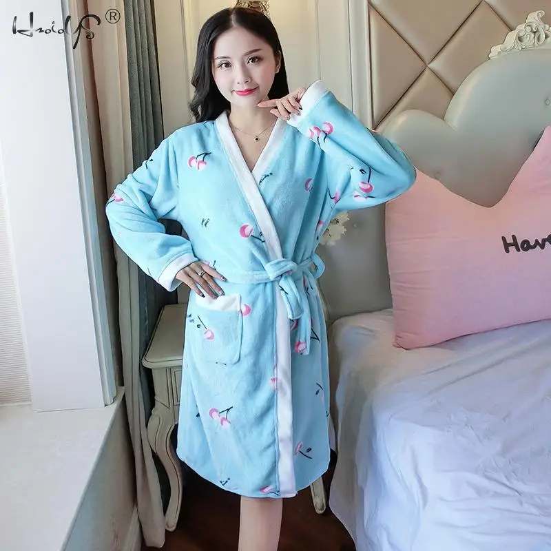 Flannel Bathrobes Women's Cartoon Lovely Thicken Warm Nightgowns Winter Bath robe Women Pajamas Bath Robe Sleepwear