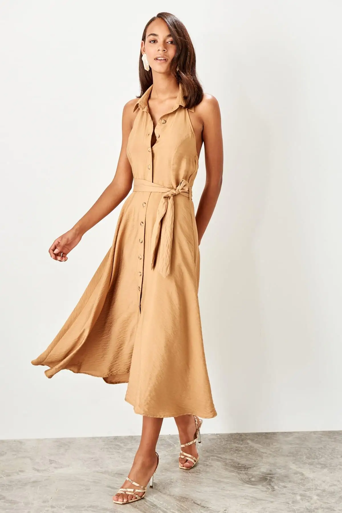

Trendyol Camel Button Dress TWOSS19EL0164