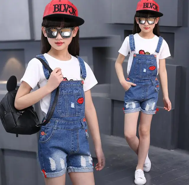 Girls jeans, Korean version, summer lip label, cowboy, big boy strap, shorts, children 2018 new style children's wear. 3