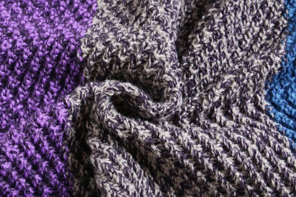 Корейской версии Новинка осенние и зимние Mixed Stitch пара шерстяные шарфы обувь для мужчин и женщин теплые Прямая с фабрики