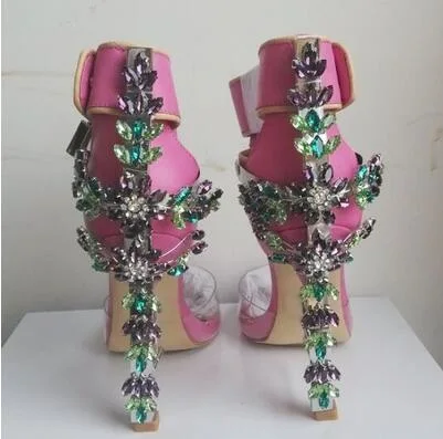 Летние женские сандалии-гладиаторы из ПВХ на высоком металлическом каблуке с кристаллами; босоножки со стразами и ремешком на щиколотке; уникальный дизайн - Цвет: picture 11